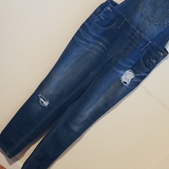 Distressed overalls blue spice 7 - Picture 5 of 10